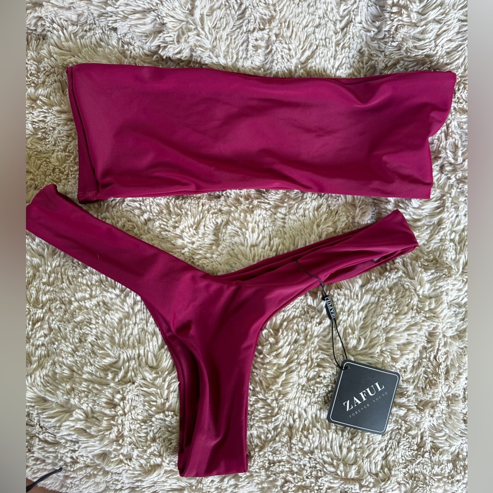 Bathing suit